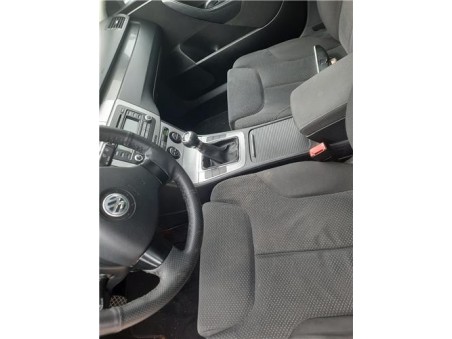 Volkswagen Passat Berlina  1 9 TDI