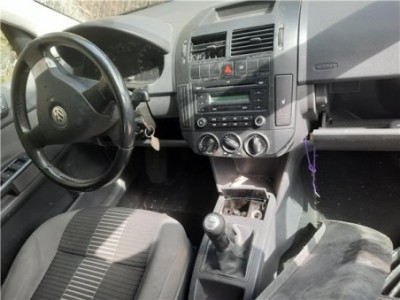 Volkswagen Polo IV  1 2 2