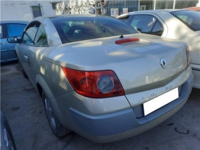 Renault Megane II Coupe/Cabrio  1 9 Confort Authentique [1 9 Ltr  - 88 kW dCi Diesel] 2