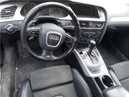 Audi A4 Berlina  2 0 Basis [2 0 Ltr  - 105 kW 16V TDI]