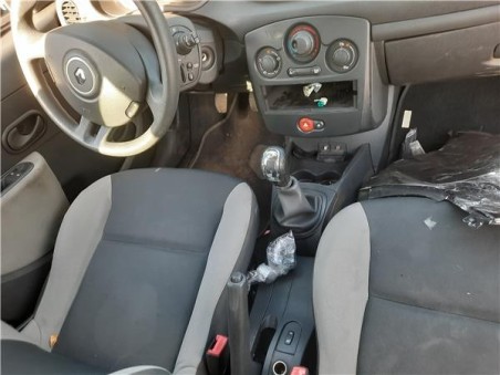 Renault Clio III  1 2 16V