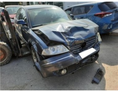 Volkswagen Passat Berlina  1 9 TDI