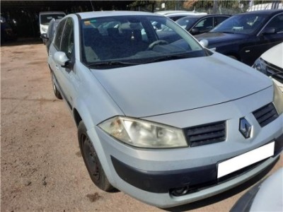 Renault MEGANE II Sedán  1 9 dCi  2