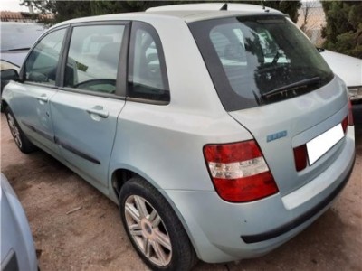 Fiat Stilo  1 6 16V  2