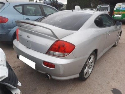 Hyundai Coupe  2 0 GLS 2