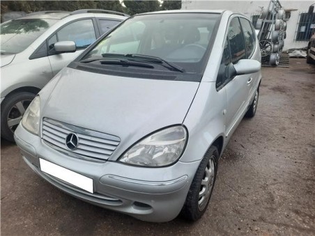 Mercedes-Benz Clase A  1 6 160  [1 6 Ltr  - 75 kW CAT]