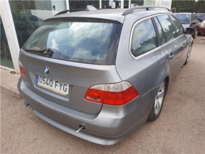 BMW Serie 5 Touring  2 5 525d [2 5 Ltr  - 130 kW 24V Turbodiesel CAT] 2