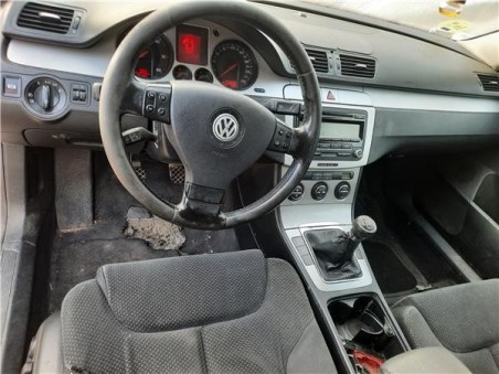 Volkswagen Passat Variant  2 0 TDI 16V