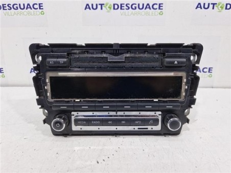 Radio / Cd Skoda Rapid  1 6 Active [1 6 Ltr  - 77 kW TDI DPF]