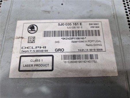 Radio / Cd Skoda Rapid  1 6 Active [1 6 Ltr  - 77 kW TDI DPF]