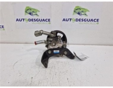 Bomba Servodireccion Nissan CABSTAR Caja/chasis  YD25