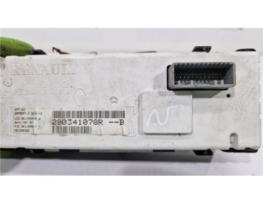 PANTALLA NAVEGADOR Renault Kangoo II  1 5 Dynamique  All Road  [1 5 Ltr  - 66 kW dCi Diesel FAP]