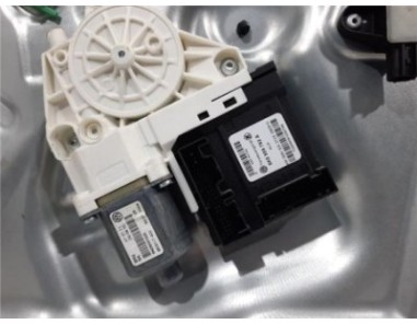 Elevalunas Electrico Delantero Derecho Volkswagen Tiguan  2 0 +Motion 4Motion [2 0 Ltr  - 103 kW TDI]