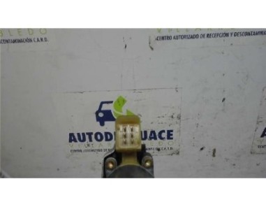Elevalunas Electrico Delantero Derecho Volvo V70 FAMILIAR 2 4  Elevalunas Electrico Delantero Derecho Volvo V70 FAMILIAR 2 4