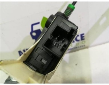 Elevalunas Electrico Delantero Derecho Audi A4 BER  2 0 16V TDI 