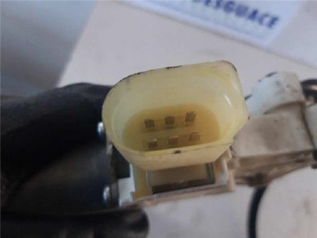 Elevalunas Electrico Delantero Derecho BMW SERIE 1 BERLINA 2 0 Turbodiesel 