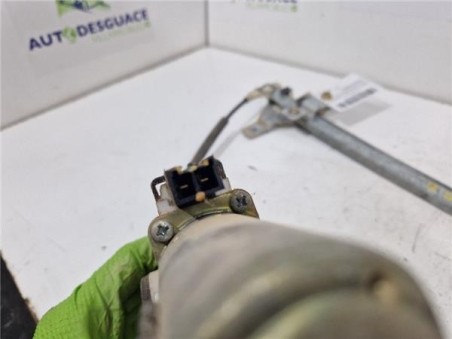 Elevalunas Electrico Delantero Derecho Nissan Terrano II  2 7 TDi  4WD