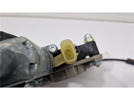 Elevalunas Electrico Delantero Derecho Kia Rio  1 2 Edition 7 [1 2 Ltr  - 62 kW CAT]