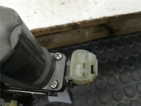 Elevalunas Electrico Delantero Derecho Hyundai i20  1 2