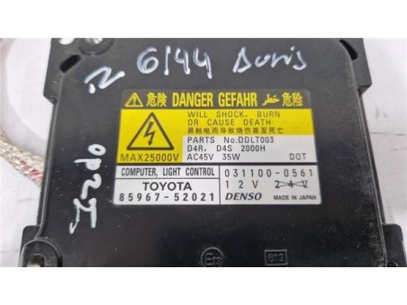 Centralita Xenon Toyota Auris  2 2 Sport [2 2 Ltr  - 130 kW D-CAT]