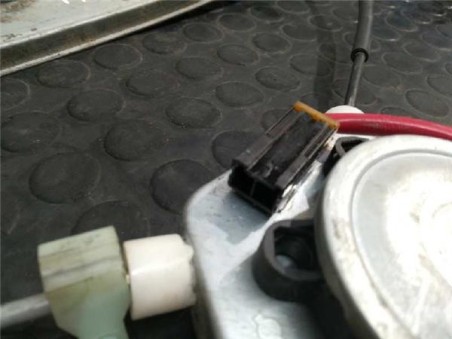 Elevalunas Electrico Delantero Derecho Nissan ALMERA 1 6 16V 