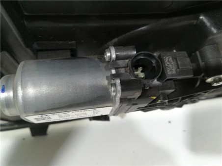 Elevalunas Electrico Delantero Derecho Hyundai ELANTRA Sedán  1 6 CRDi