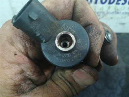 Inyector Hyundai ACCENT 1 5 CRDi 