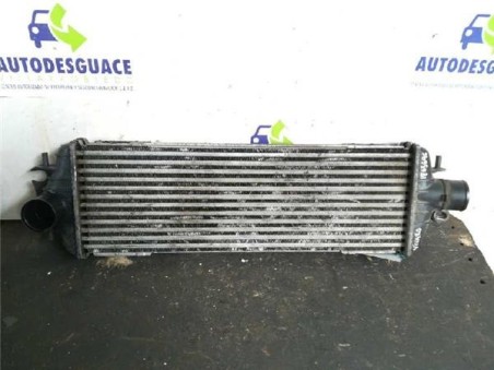 Intercooler Opel VIVARO 2 5 DTI / CDTI 