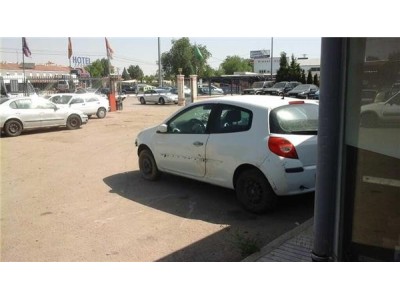 Capo Renault CLIO III 1 5 dCi D  2