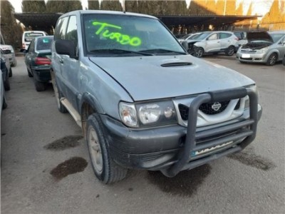 Capo Nissan Terrano II  2 7 TDi  4WD 2