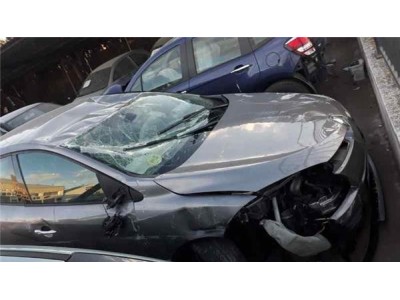 Caja Mariposa Aire Renault MEGANE III BERLINA 5 P 1 5 dCi D FAP  2