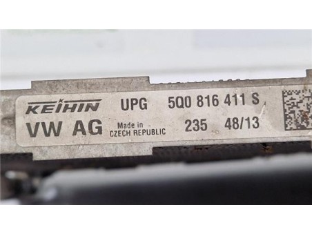 Condensador Volkswagen Golf VII  1 6 Business BlueMotion Tech  [1 6 Ltr  - 77 kW TDI DPF]