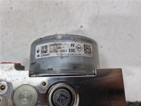 Nucleo Abs Renault Megane IV Berlina 5P  1 5 Business [1 5 Ltr  - 66 kW dCi Diesel FAP Energy]