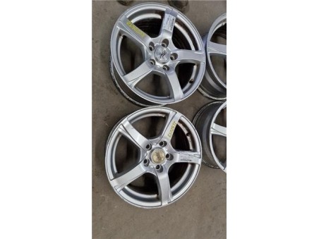 JUEGO LLANTAS Toyota Corolla Verso  1 8 Sol [1 8 Ltr  - 95 kW 16V CAT]