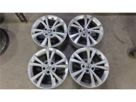 JUEGO LLANTAS Alfa Romeo Giulietta  1 6 Distinctive [1 6 Ltr  - 77 kW JTDM CAT]