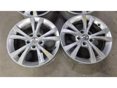 JUEGO LLANTAS Alfa Romeo Giulietta  1 6 Distinctive [1 6 Ltr  - 77 kW JTDM CAT]