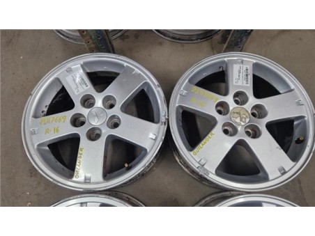 JUEGO LLANTAS Mitsubishi Outlander  2 4 Intense 2WD [2 4 Ltr  - 125 kW MIVEC CAT]