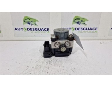 Nucleo Abs Toyota Auris  1 4 Business [1 4 Ltr  - 66 kW Turbodiesel CAT]