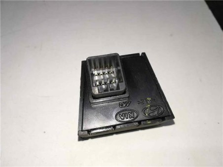 Conjunto Interruptores Hyundai I20 1 2 16V 