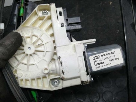 Elevalunas Electrico Delantero Izquierdo Audi A4 BER  2 0 16V TDI 