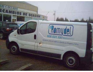 Puerta Delantera Izquierda Nissan PRIMASTAR *