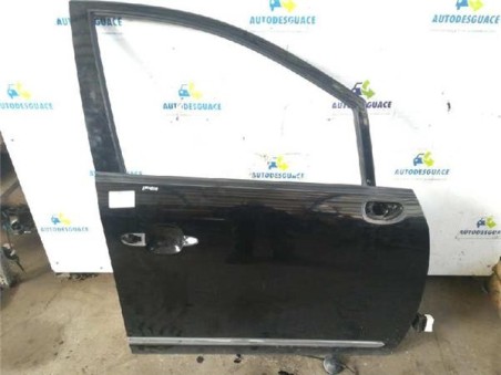 Puerta Delantera Derecha Kia CARENS 2 0 CRDi 