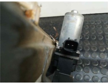 Elevalunas Electrico Delantero Izquierdo Dacia DOKKER 1 5 dCi D FAP 