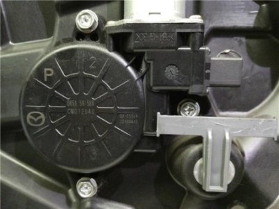 Elevalunas Electrico Delantero Izquierdo Mazda 3 LIM  2 2 Turbodiesel