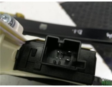 Elevalunas Electrico Delantero Izquierdo Audi A4 BER  2 0 16V TDI 