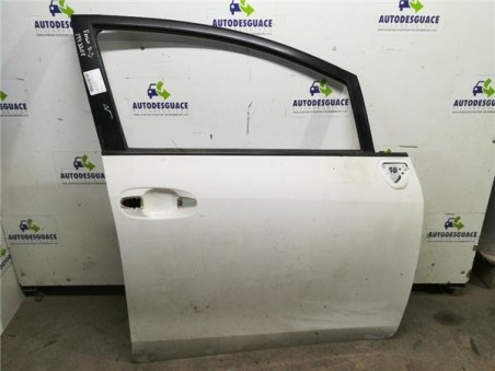 Puerta Delantera Derecha Toyota VERSO 2 0 D-4D 