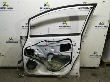 Puerta Delantera Derecha Toyota VERSO 2 0 D-4D 