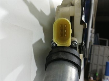 Elevalunas Electrico Delantero Izquierdo BMW Serie 5 Berlina  2 0 520d [2 0 Ltr  - 130 kW Turbodiesel CAT]