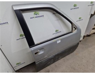 Puerta Delantera Derecha Nissan Terrano II  2 7 TDi  4WD