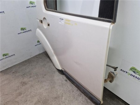 Puerta Trasera Derecha Land Rover Discovery 4  3 0 SDV6 HSE [3 0 Ltr  - 180 kW TD V6 CAT]